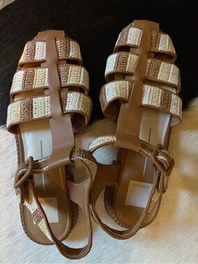 Dolce Vita Tan Woven Holis Fisherman Sandals NEW Without Box